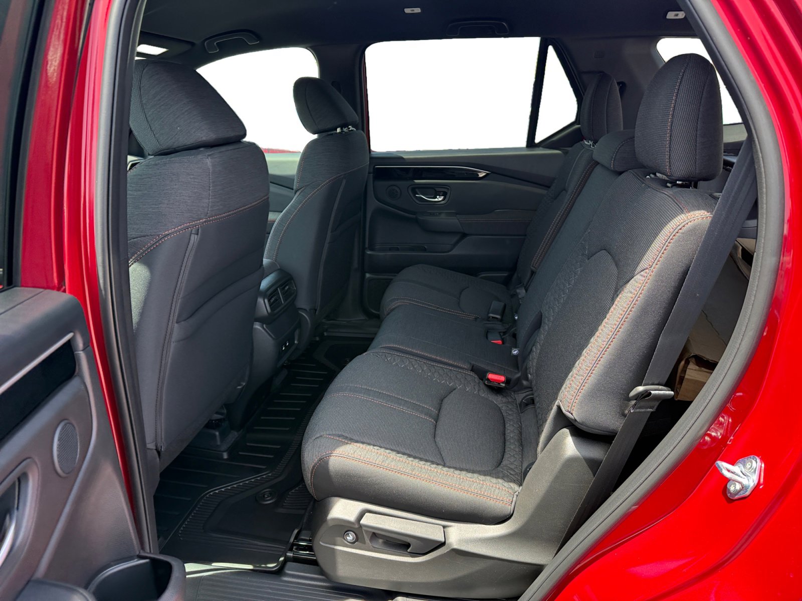 New 2026 Honda Pilot Sport image 16