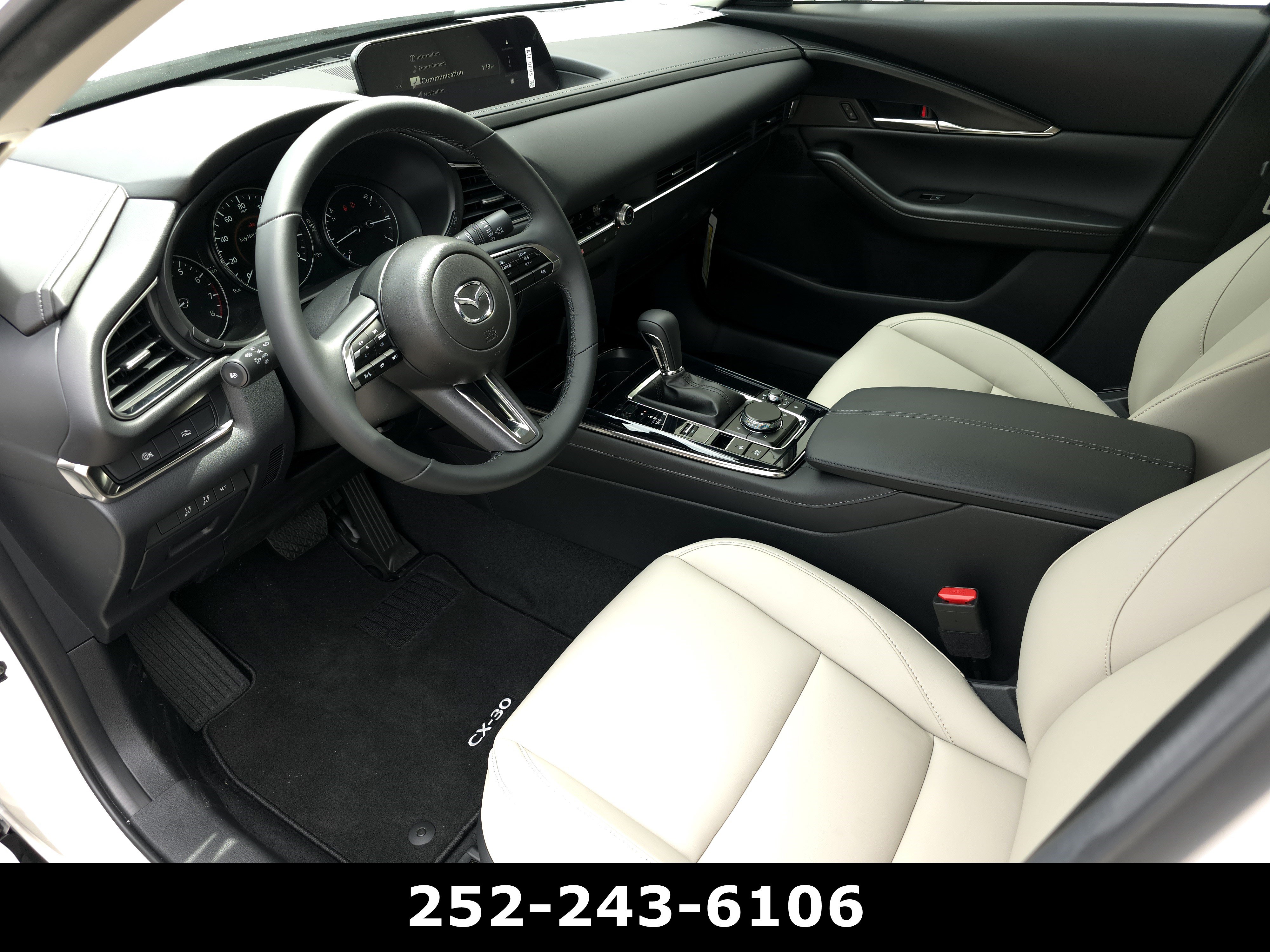 Used 2025 MAZDA CX-30 AWD 2.5 S w/ Preferred Package image 8