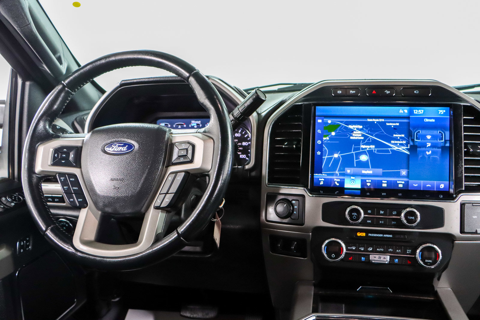 Used 2022 Ford F250 Lariat w/ Lariat Value Package image 18