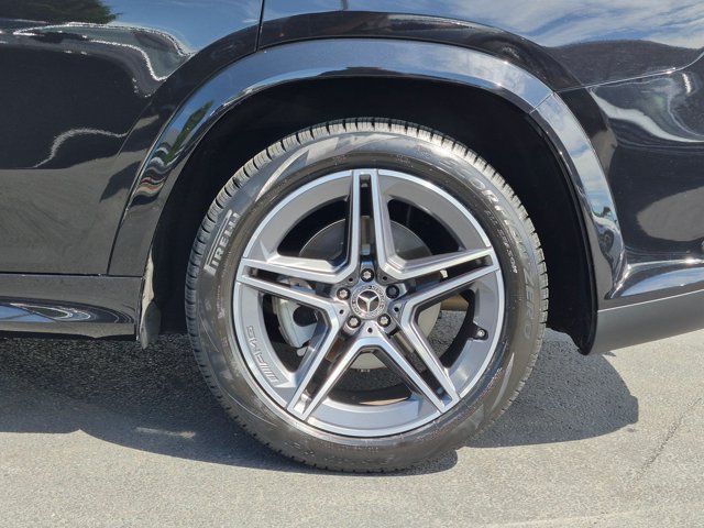 Certified 2024 Mercedes-Benz GLS 450 4MATIC image 23