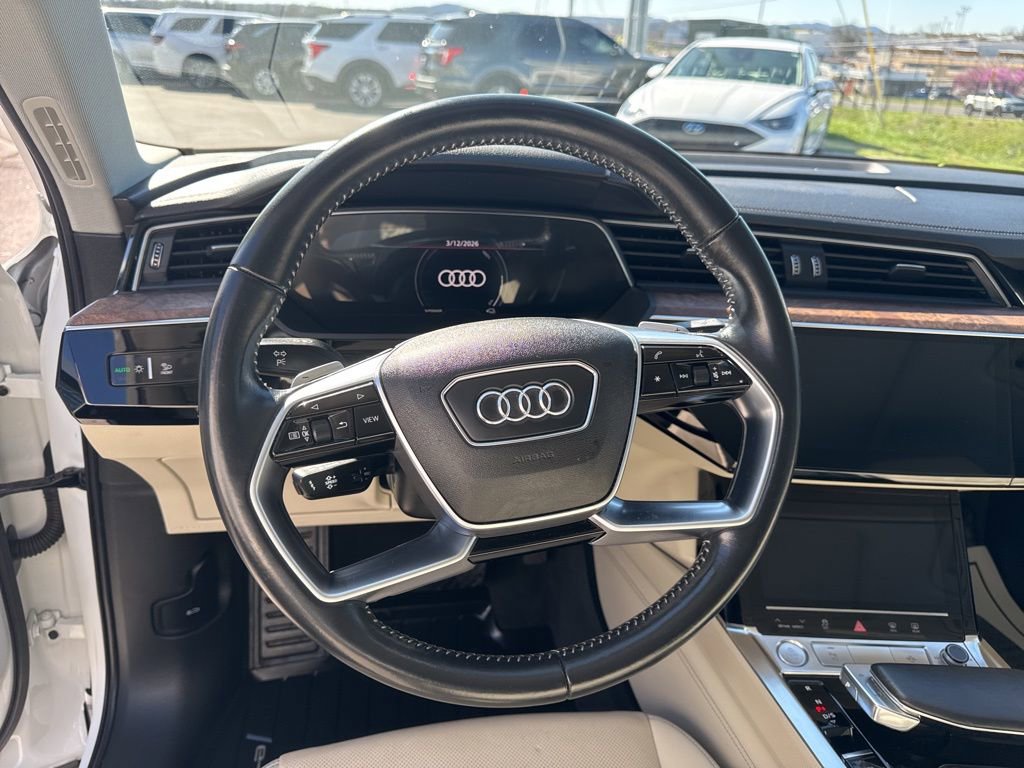 Used 2019 Audi e-tron Premium Plus image 12