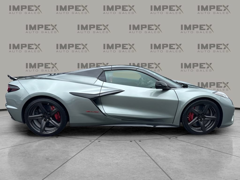Used 2023 Chevrolet Corvette Z06 w/ Stealth Interior Trim Package RWD image 7