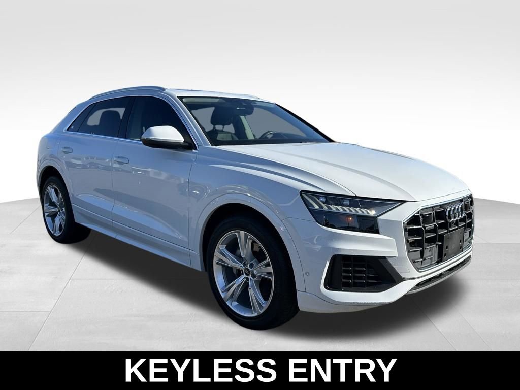 Used 2023 Audi Q8 Premium w/ Convenience Package image 7