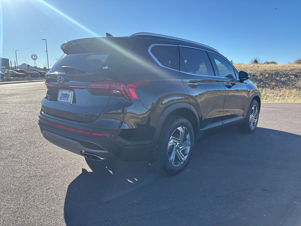 Used 2023 Hyundai Santa Fe SEL image 4
