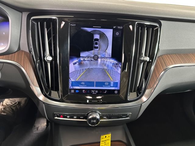 Used 2024 Volvo S60 B5 Plus image 21