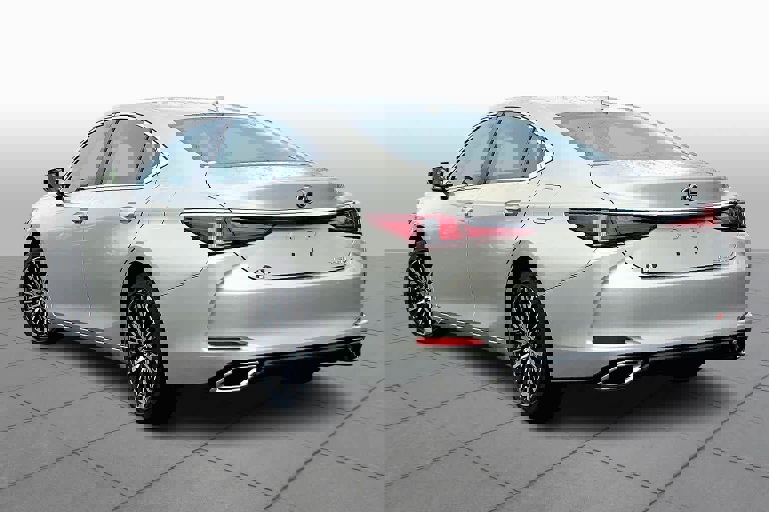 Certified 2024 Lexus ES 350 w/ Premium Package image 11