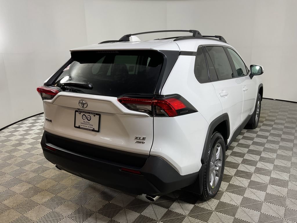 New 2025 Toyota RAV4 XLE image 8