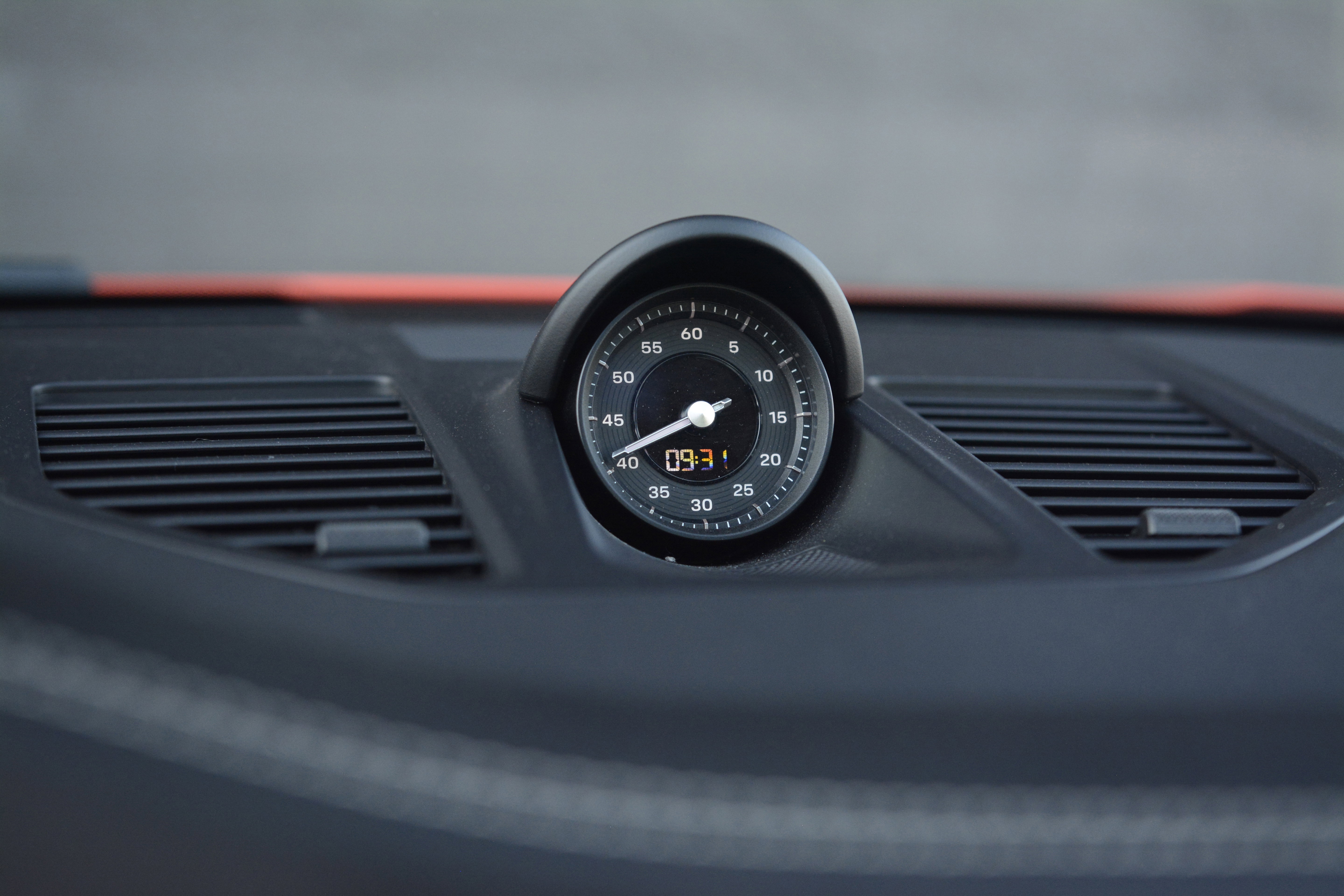 Certified 2022 Porsche 911 Targa 4S image 22