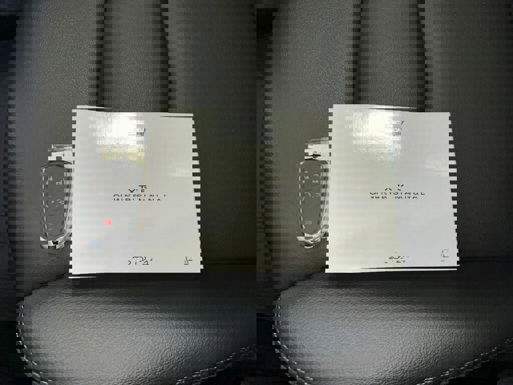 Certified 2024 Cadillac XT5 Luxury image 9