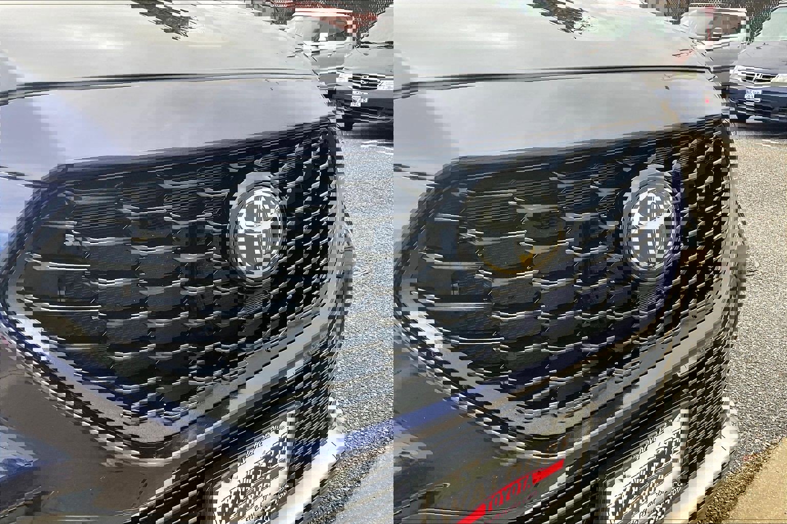 Used 2023 Toyota Highlander XSE image 36