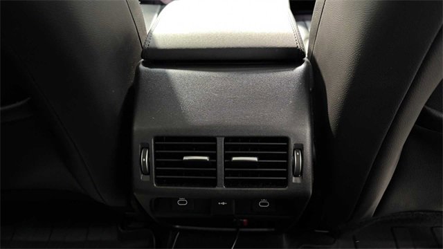 Used 2021 Land Rover Discovery Sport S image 18