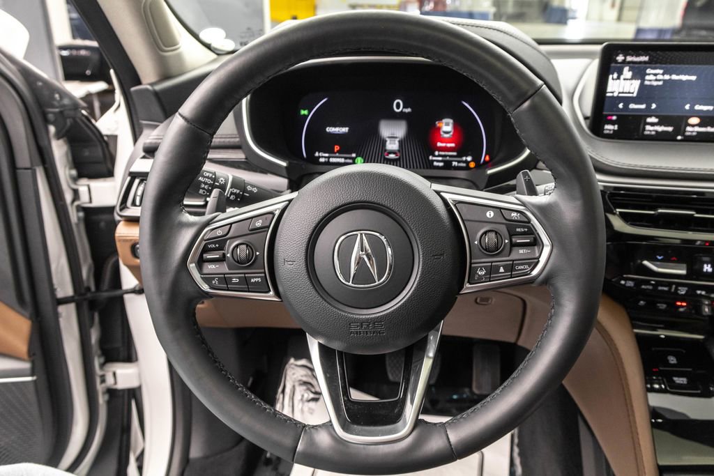 Used 2023 Acura MDX SH-AWD w/ Advance Package image 18