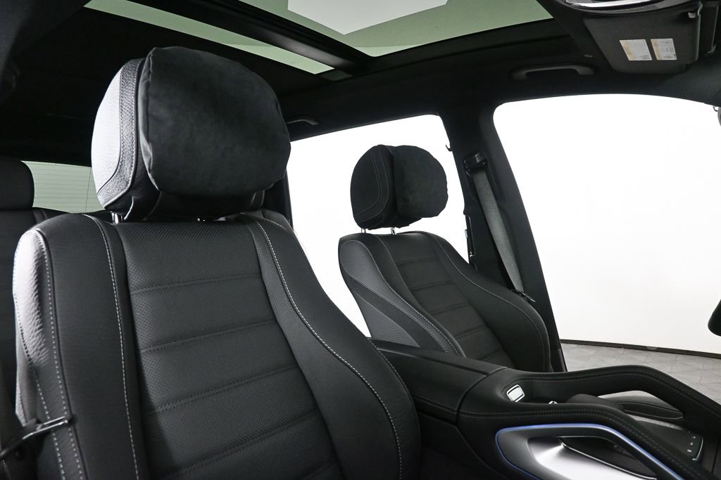 New 2026 Mercedes-Benz GLS 450 4MATIC image 21