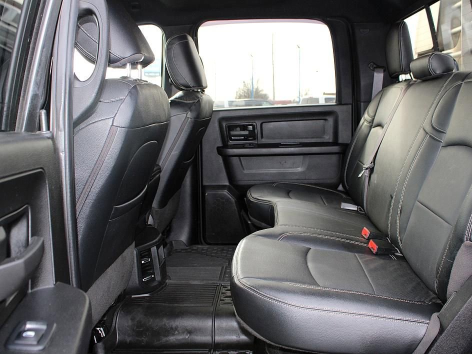 Used 2022 RAM 2500 Tradesman AWD/4WD image 31