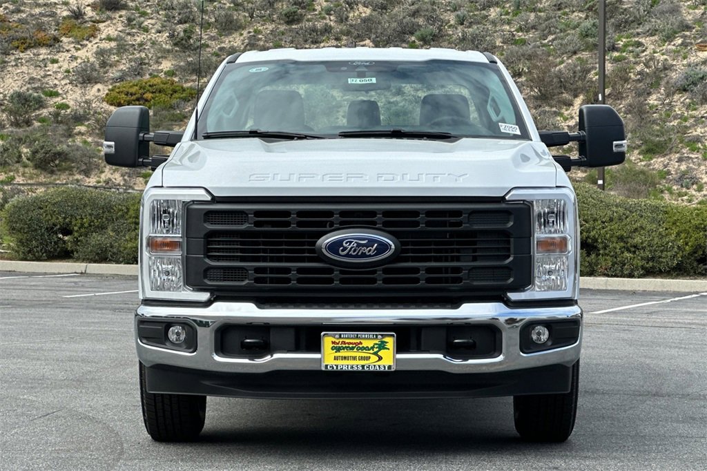 New 2025 Ford F250 XL w/ XL Chrome Package image 2