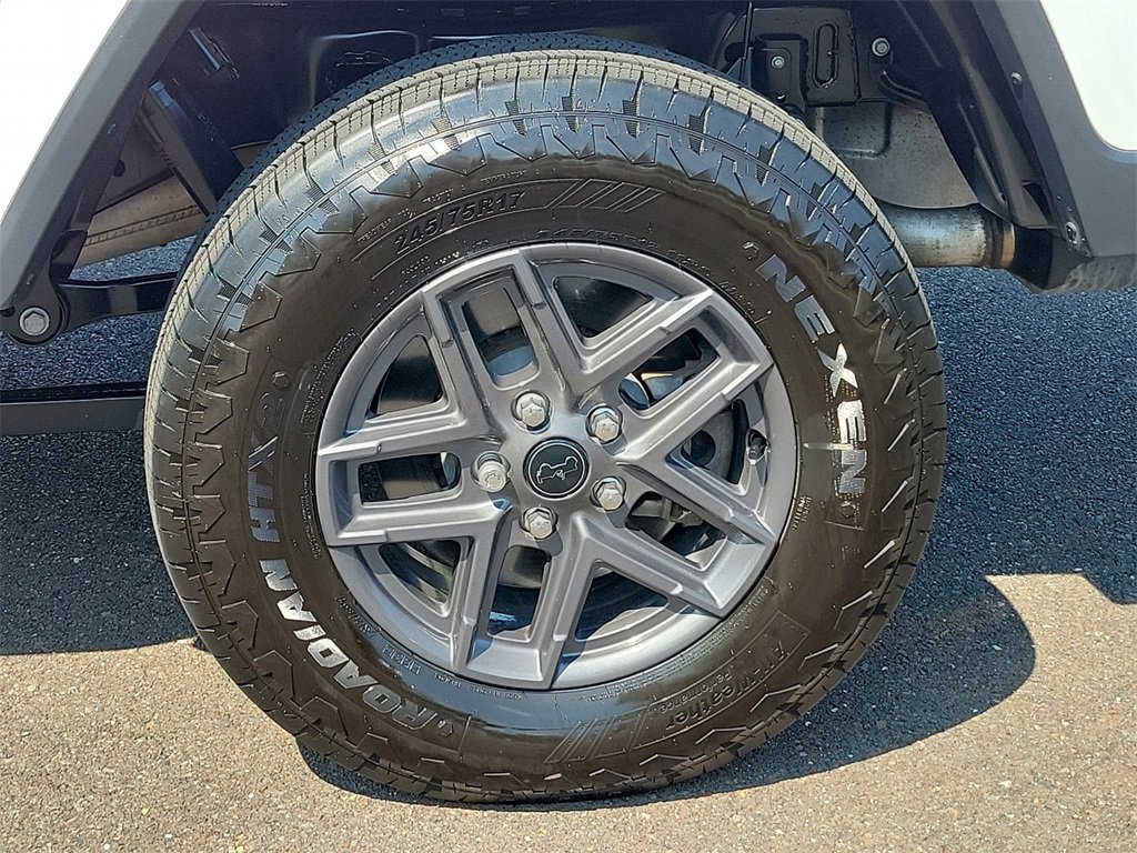 Certified 2021 Jeep Gladiator Sport image 8