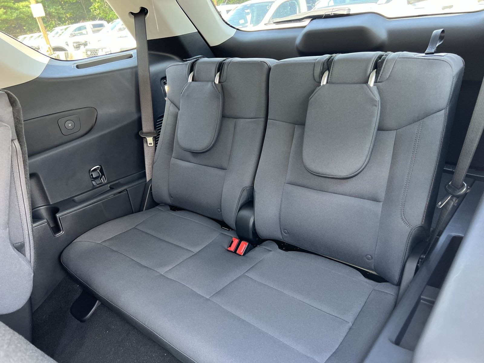 New 2026 Ford Explorer Active AWD/4WD image 25
