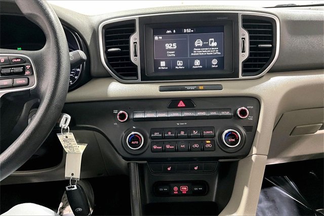 Used 2018 Kia Sportage LX w/ LX Popular Package image 15