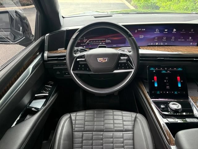 Certified 2025 Cadillac Escalade ESV Sport Platinum AWD/4WD image 22