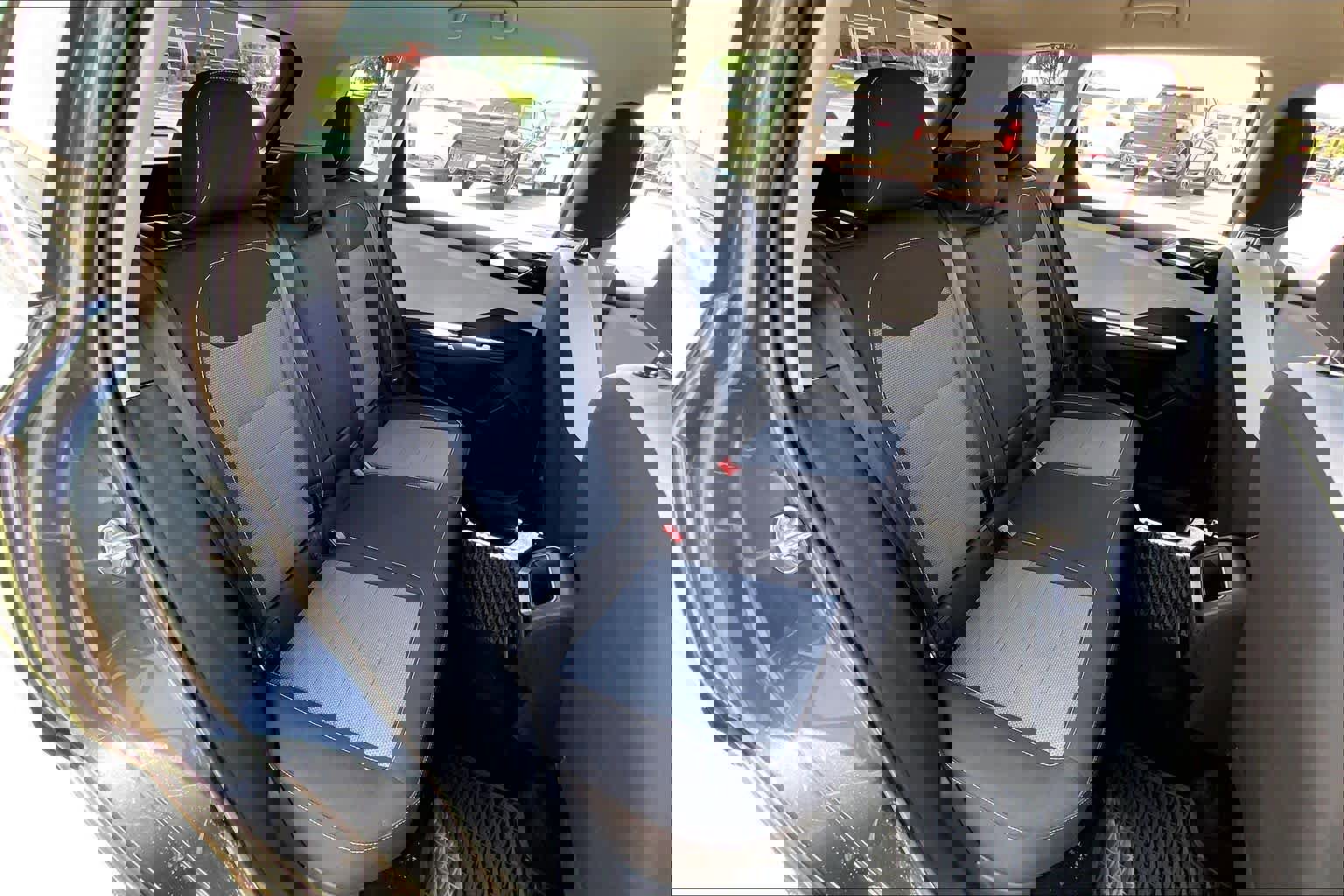 Used 2025 Volkswagen Taos S AWD/4WD image 20