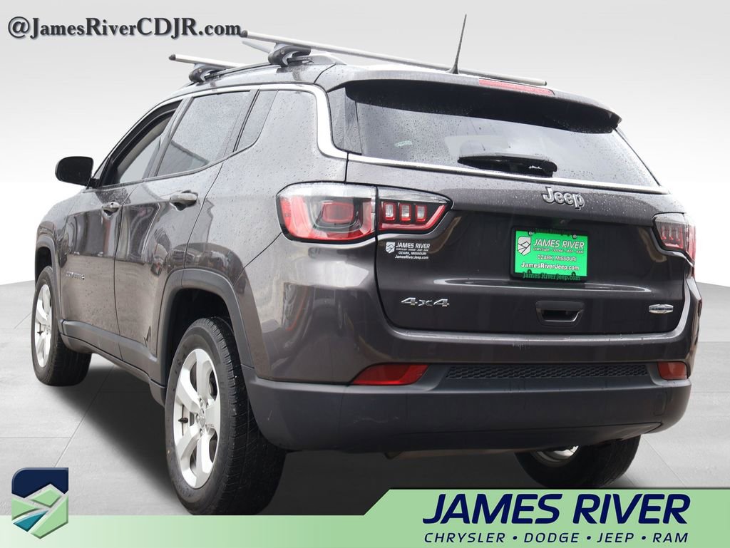Used 2020 Jeep Compass Latitude image 3