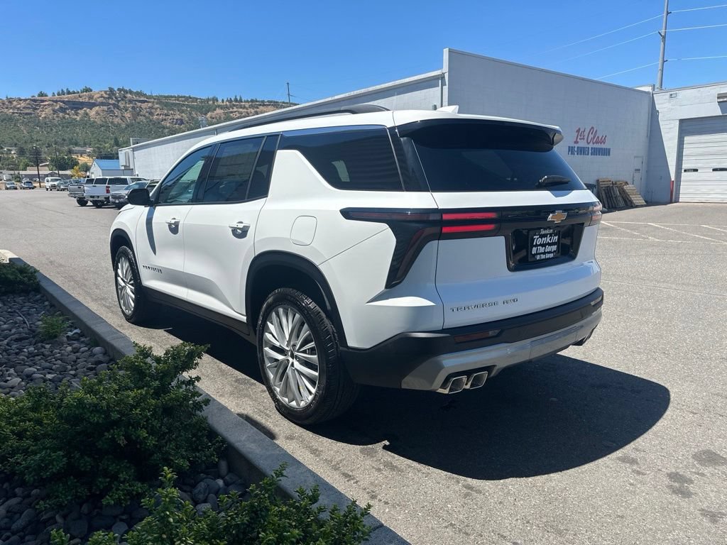 New 2026 Chevrolet Traverse LT w/ LPO, Floor Liner Package AWD/4WD image 8