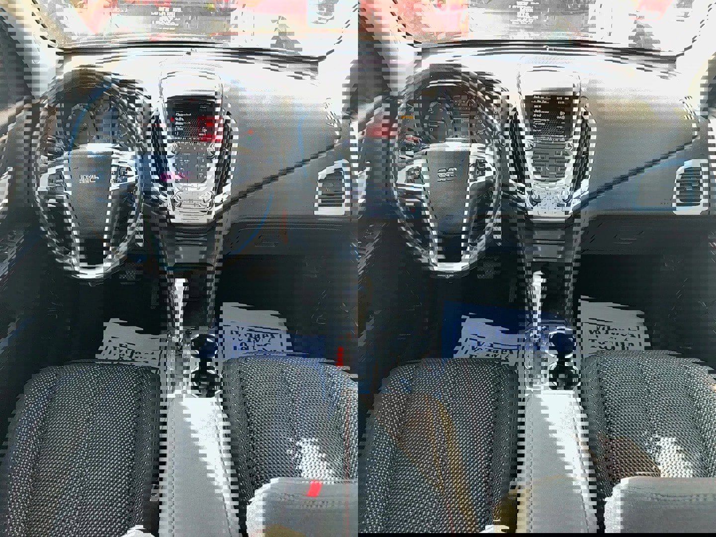 Used 2014 GMC Terrain SLE w/ Chrome Package image 11