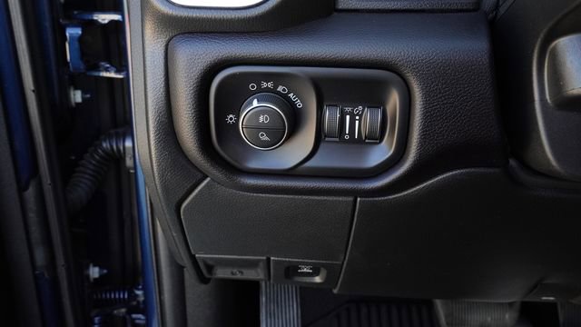 Used 2022 RAM 3500 Laramie AWD/4WD image 22