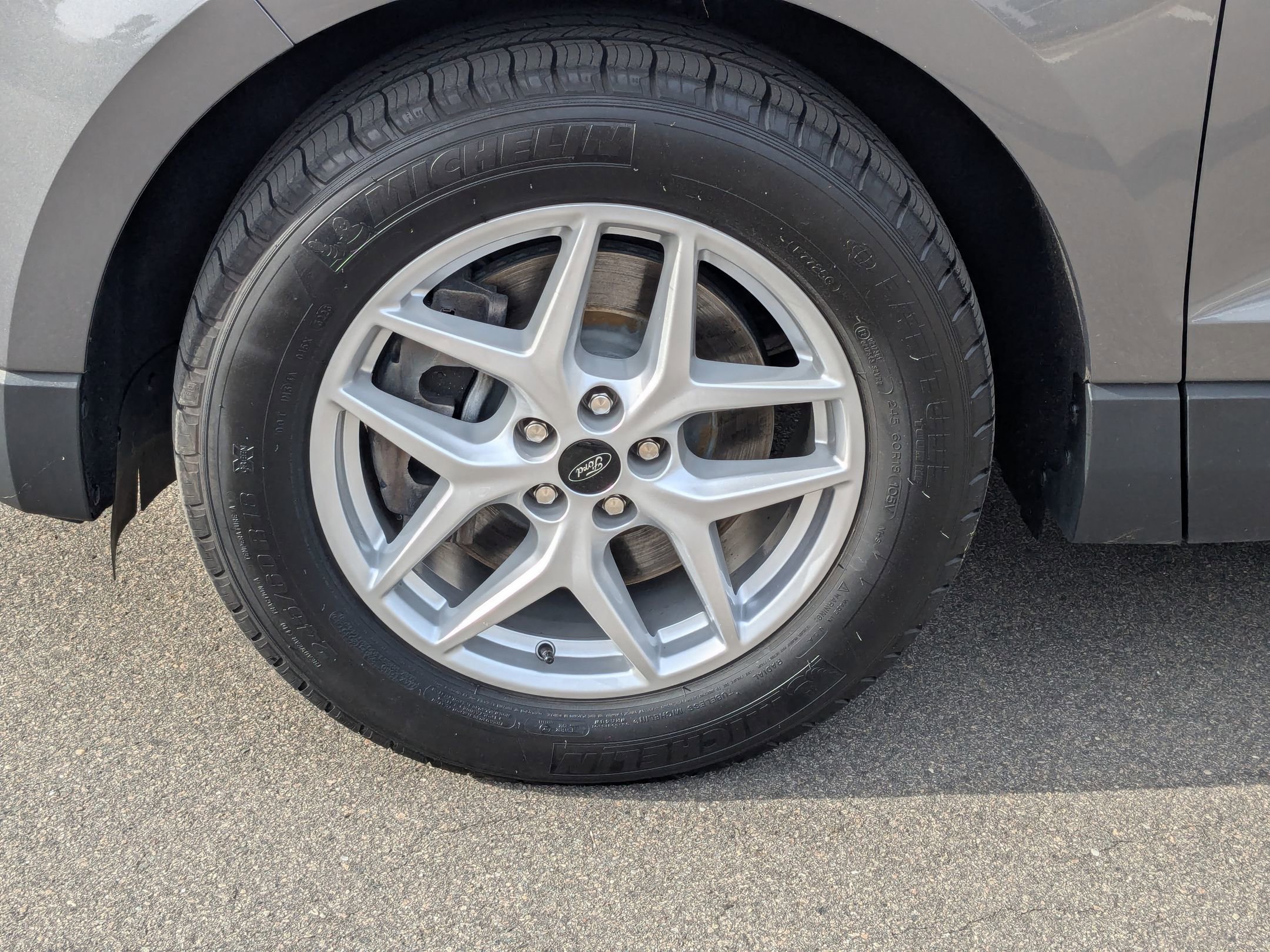 Used 2024 Ford Edge SEL w/ Convenience Package image 10