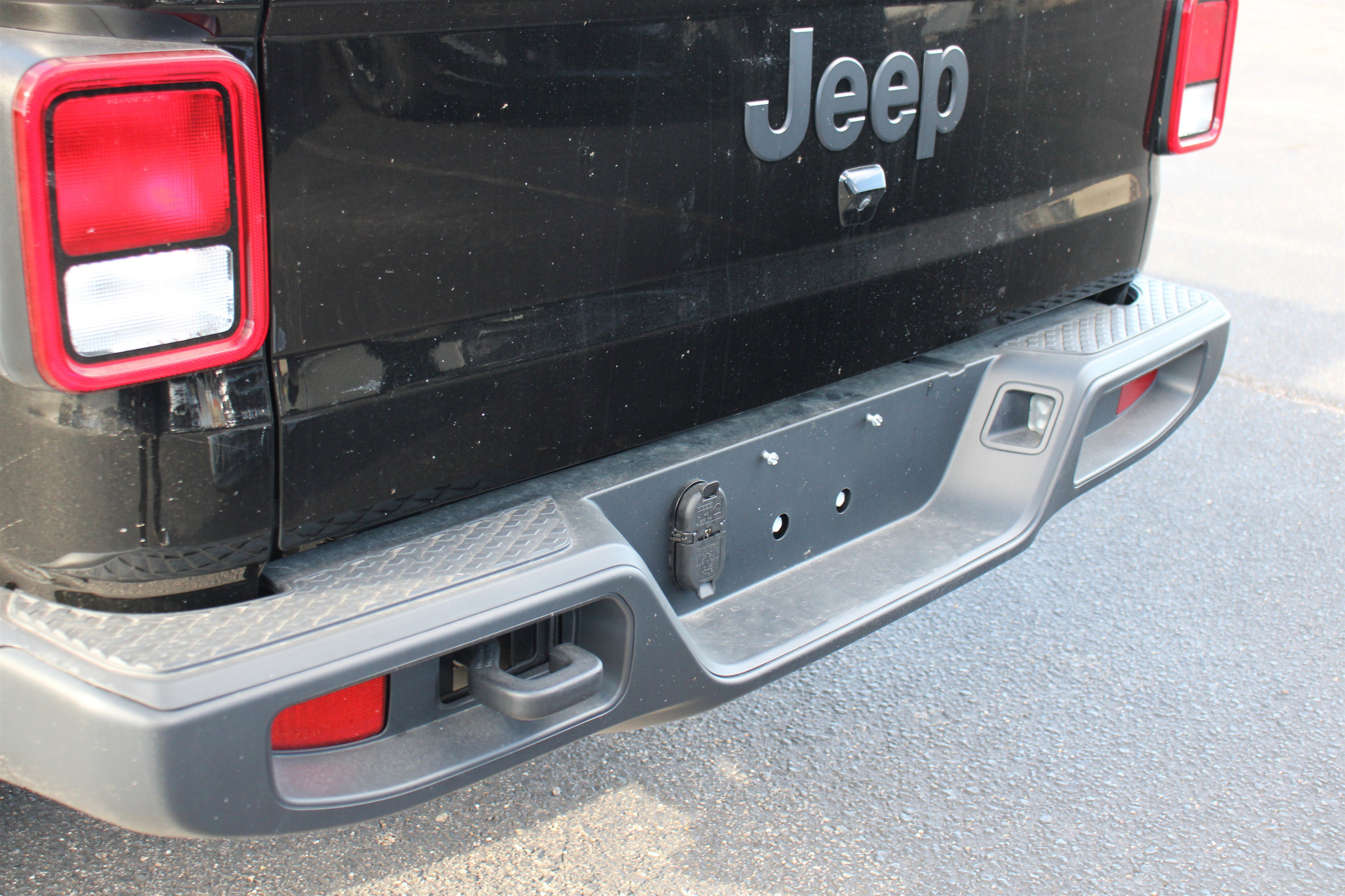 New 2026 Jeep Gladiator Sport image 24