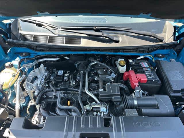 Used 2025 Nissan Kicks SR FWD image 25