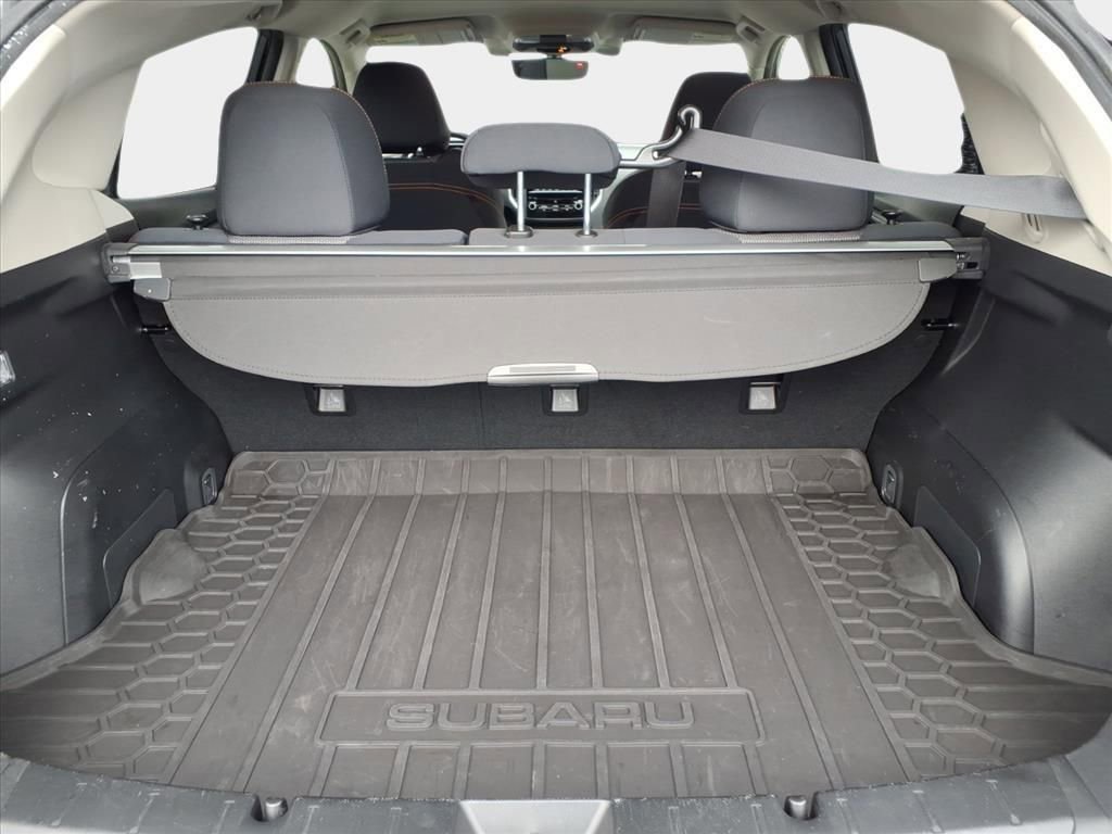 Used 2022 Subaru Crosstrek 2.0i Premium image 13