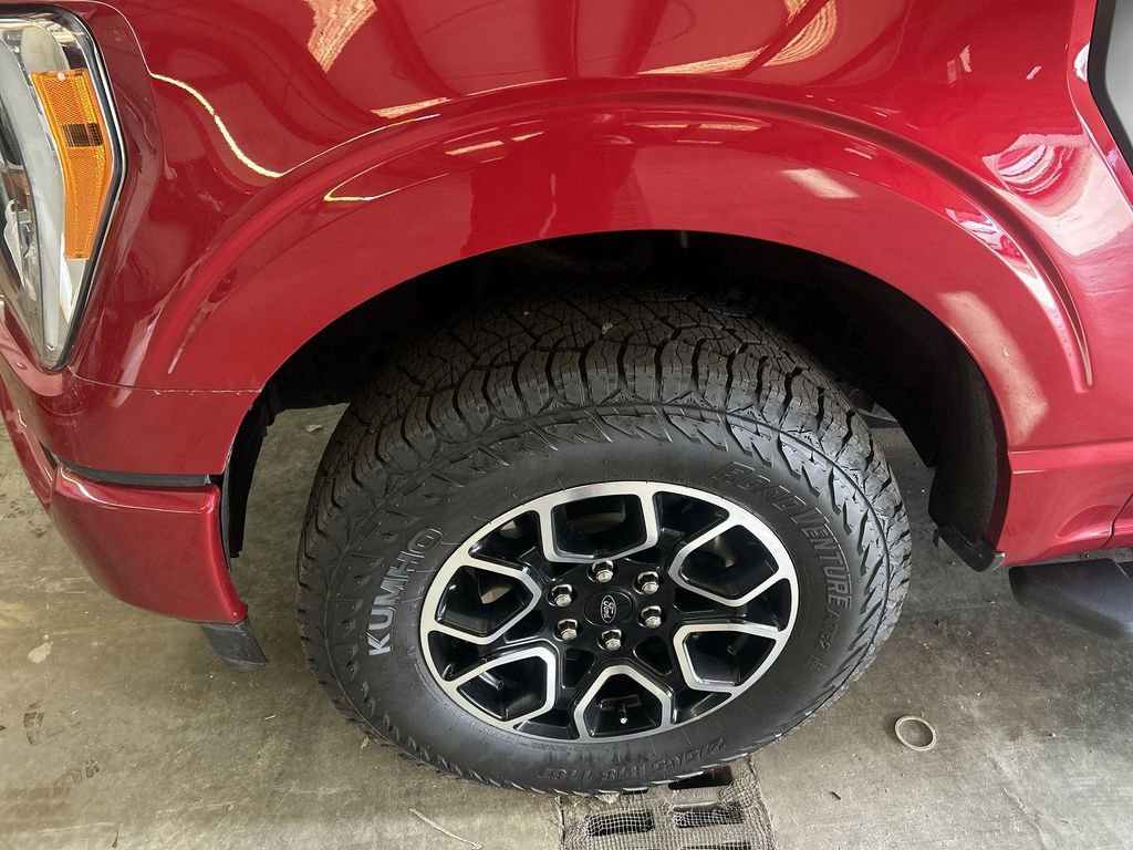 Used 2022 Ford F150 XLT w/ Equipment Group 302A High image 16