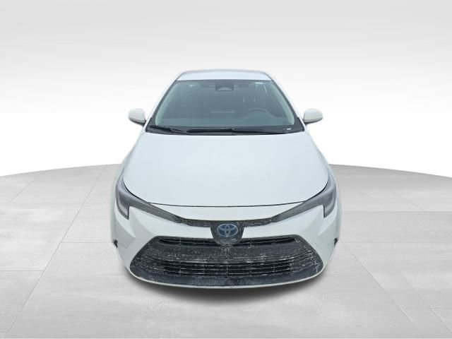 Used 2024 Toyota Corolla LE image 9