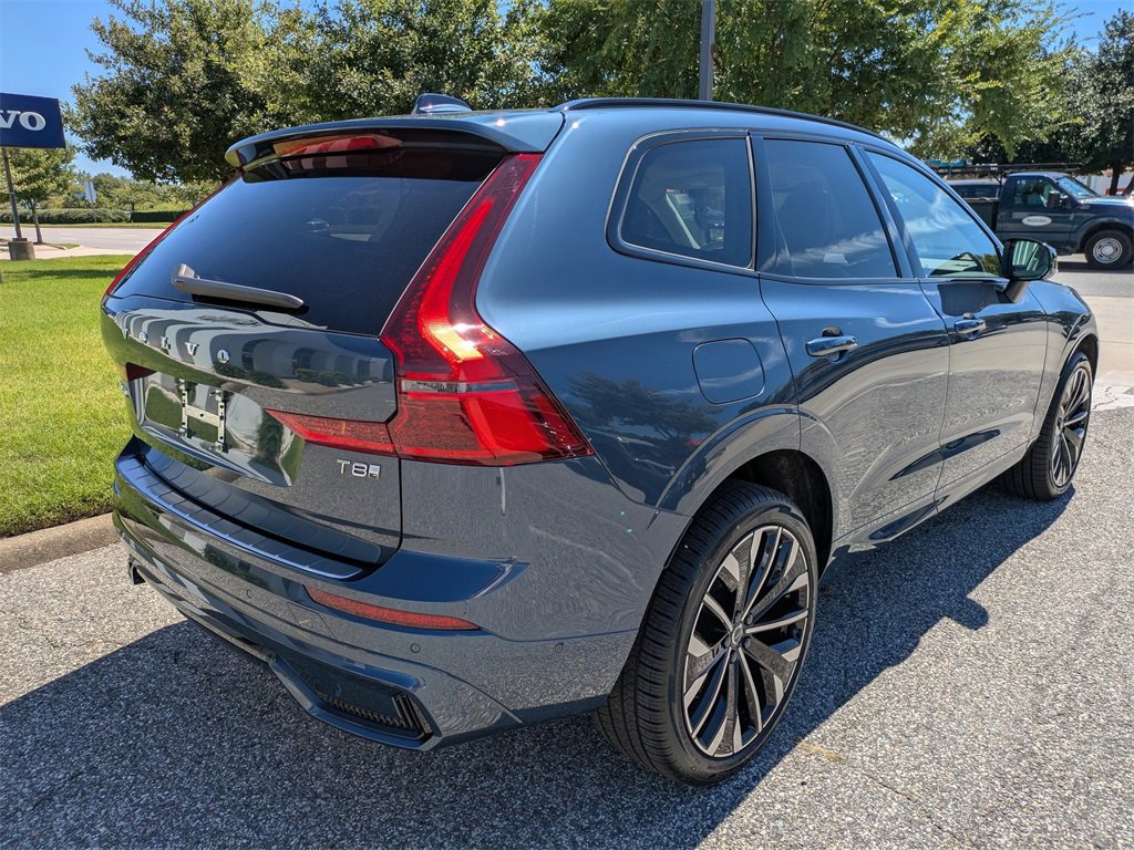 New 2026 Volvo XC60 T8 Ultra w/ Protection Package Premier image 4