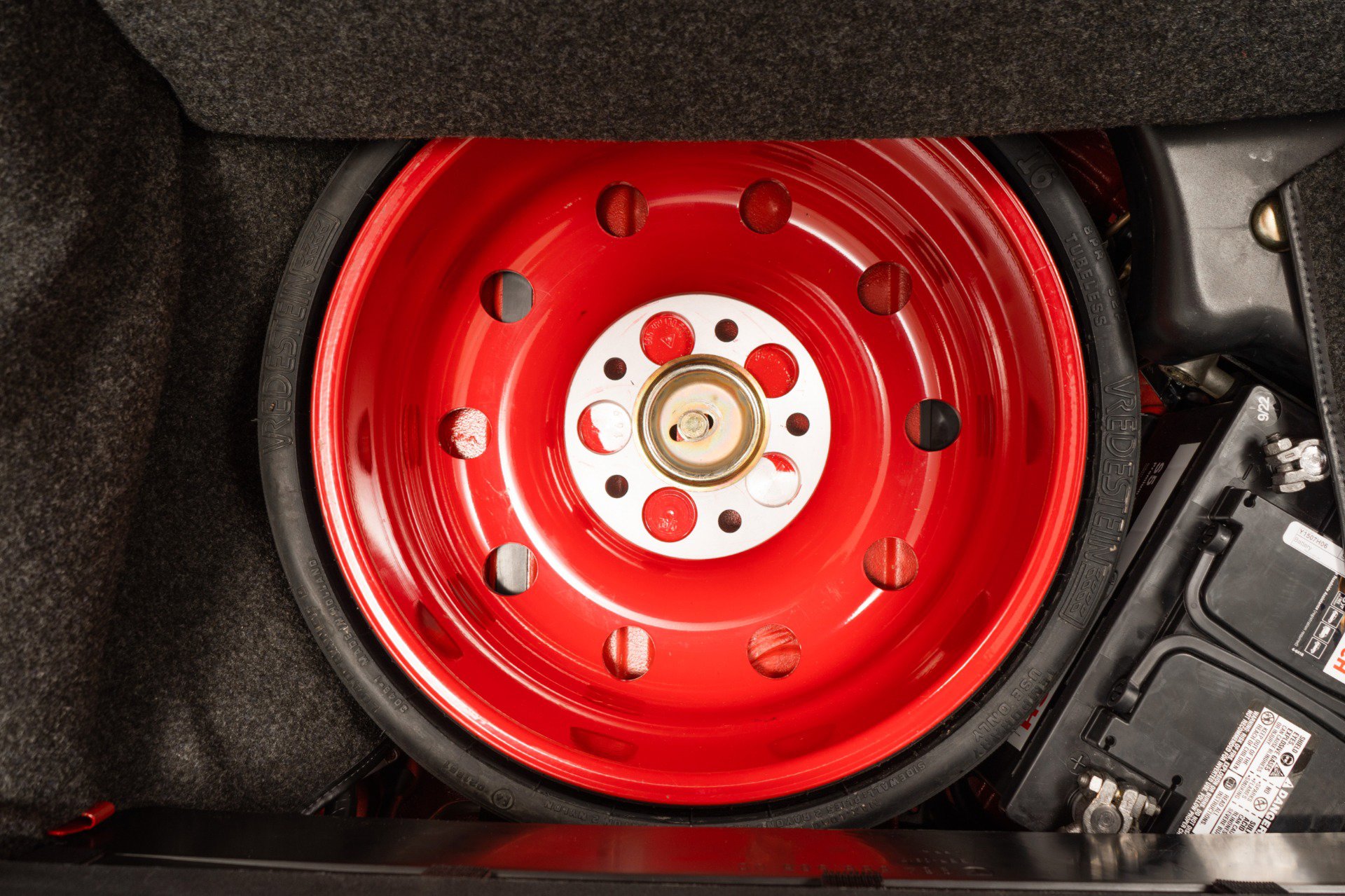 Used 1993 Porsche 911 RS America image 41