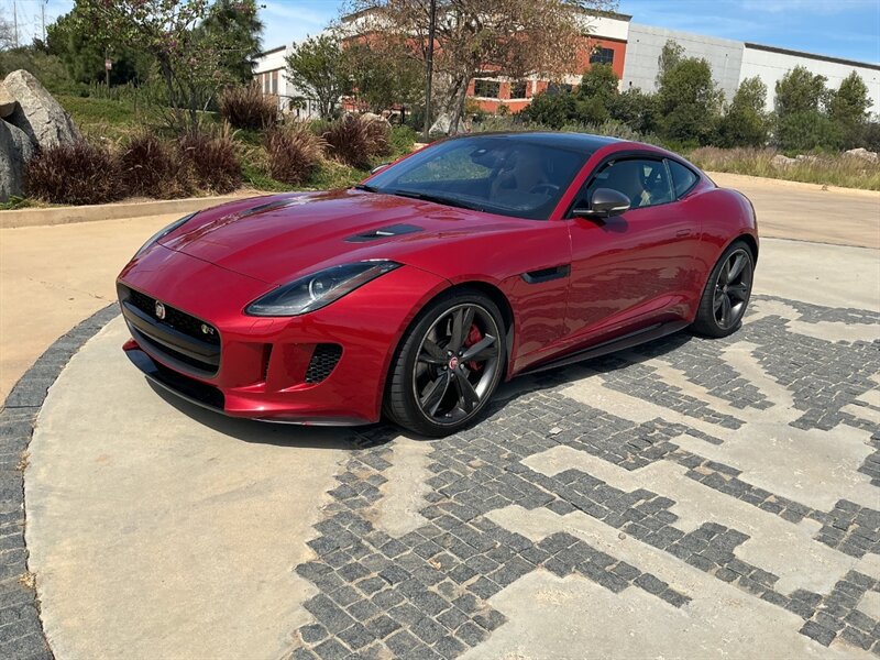 Used 2017 Jaguar F-TYPE R image 1