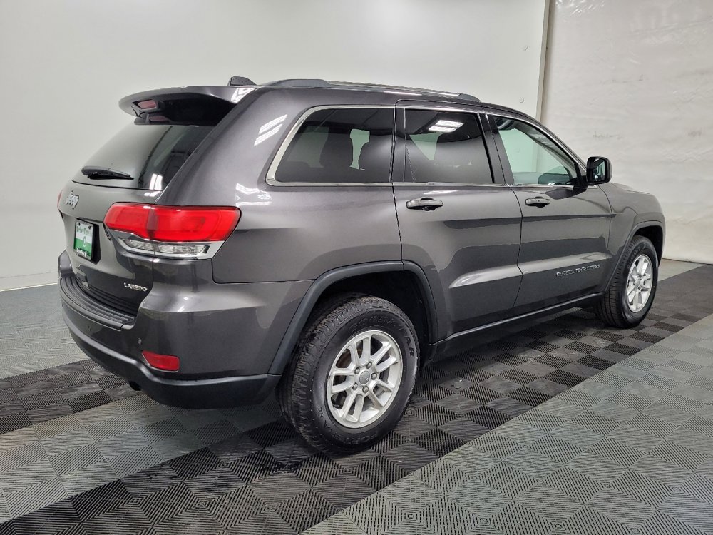 Used 2019 Jeep Grand Cherokee Laredo image 10