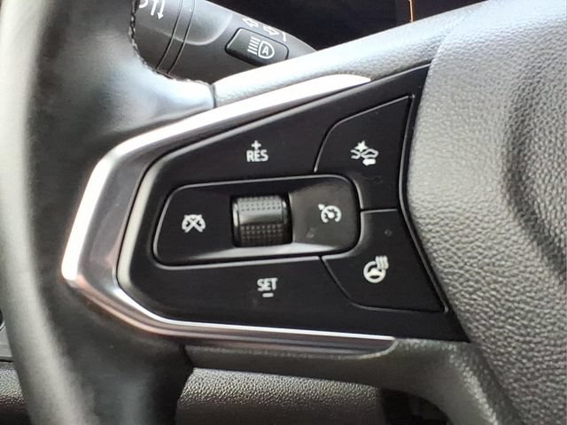 Used 2025 Chevrolet Trax LT w/ Driver Confidence Package FWD image 27