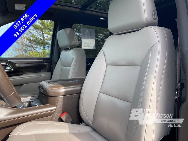 Used 2023 Chevrolet Suburban Z71 w/ Luxury Package AWD/4WD image 11