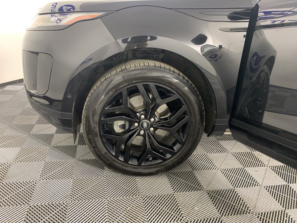 Used 2020 Land Rover Range Rover Evoque SE image 12