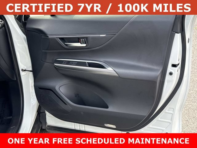 Used 2021 Toyota Venza Limited AWD/4WD image 8