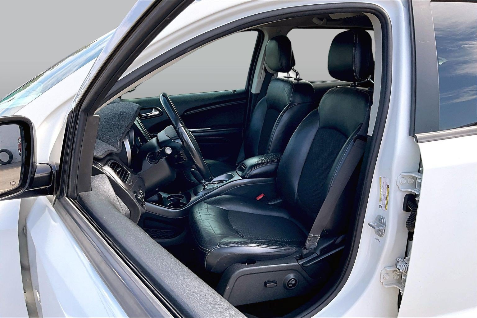 Used 2018 Dodge Journey Crossroad w/ Driver Convenience Group FWD image 24
