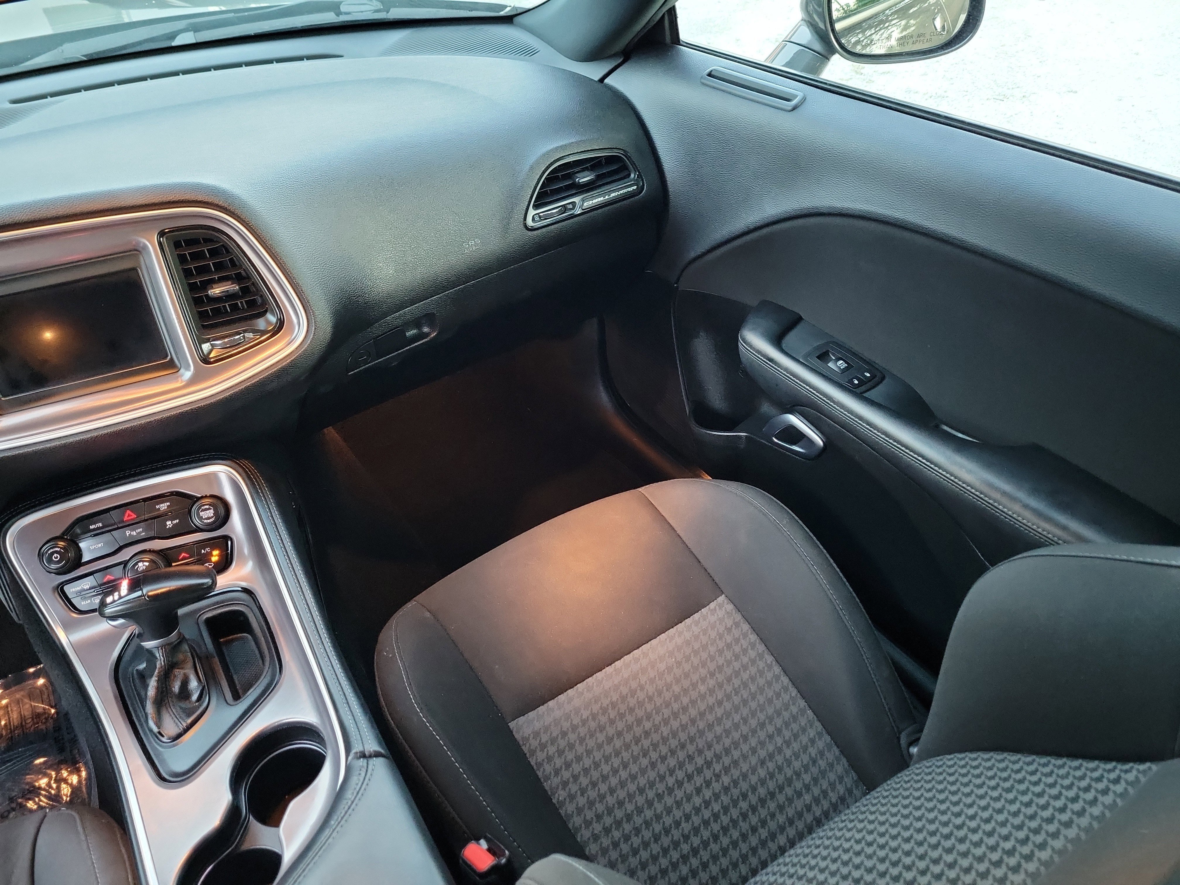 Used 2022 Dodge Challenger GT image 13