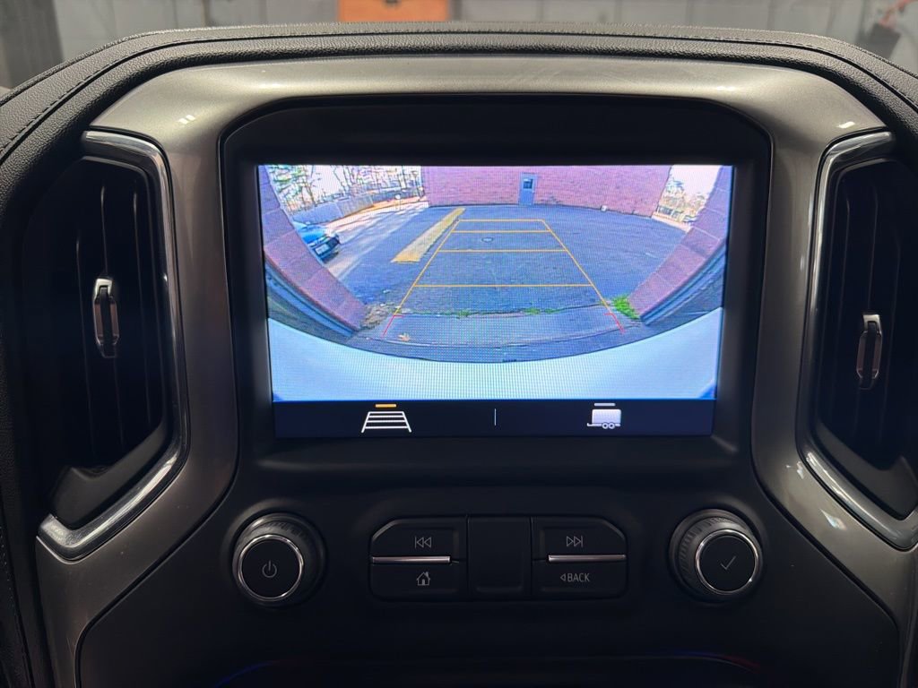 Used 2022 Chevrolet Silverado 1500 LT image 17