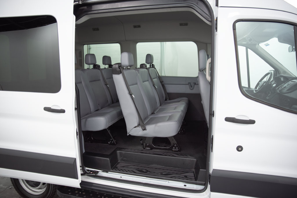 Used 2018 Ford Transit 150 XL RWD image 17