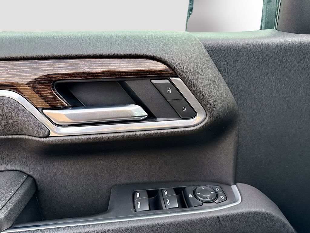 Certified 2026 GMC Sierra 1500 Elevation image 9