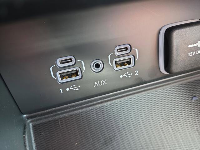 New 2025 Jeep Grand Cherokee L Limited w/ Luxury Tech Group II image 26