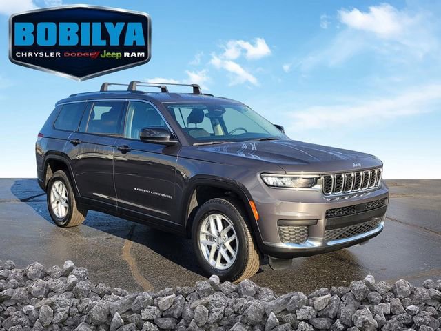 Used 2023 Jeep Grand Cherokee L Laredo image 2