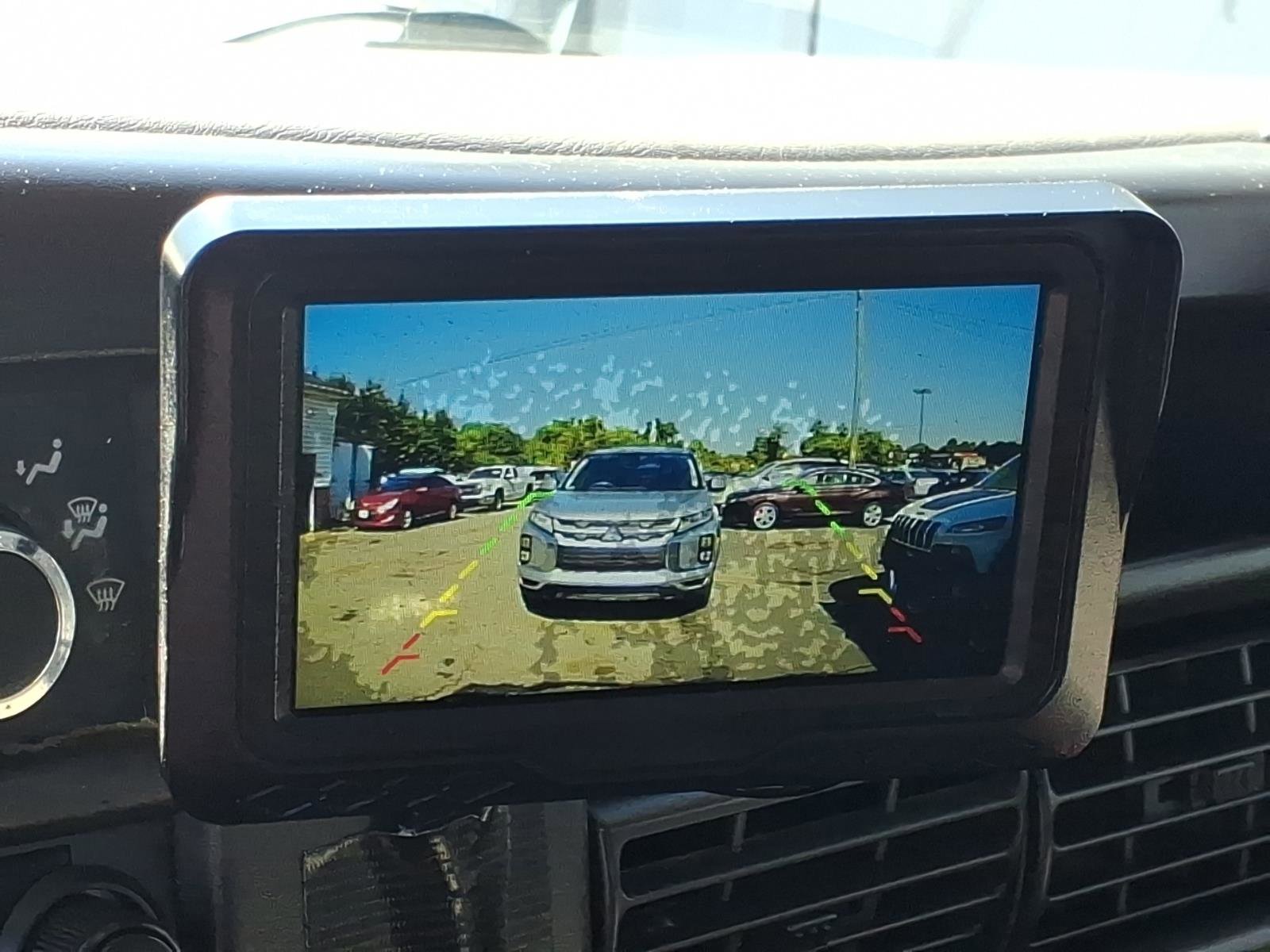 Used 2015 GMC Savana 2500 RWD image 10